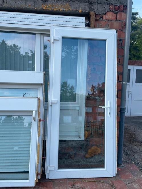 Hr beglazing - diverse afmetingen, Doe-het-zelf en Bouw, Raamkozijnen en Schuifdeuren, Zo goed als nieuw, Metaal, Inclusief glas