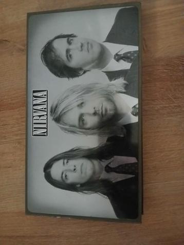 Exclusieve nirvana cd box beschikbaar voor biedingen