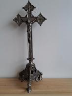 Crucifix en métal ancien joliment décoré, Enlèvement ou Envoi