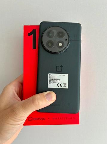 OnePlus 13 512/16 gb (+12 gb) NIEUW, factuur, flipcover! beschikbaar voor biedingen