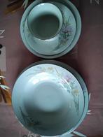 20delig koffie en eetservies met bloemmotief, Ophalen, Zo goed als nieuw