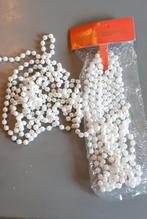 2 guirlandes de perles blanche nacré pour décoration, Diversen, Kerst, Nieuw, Ophalen of Verzenden