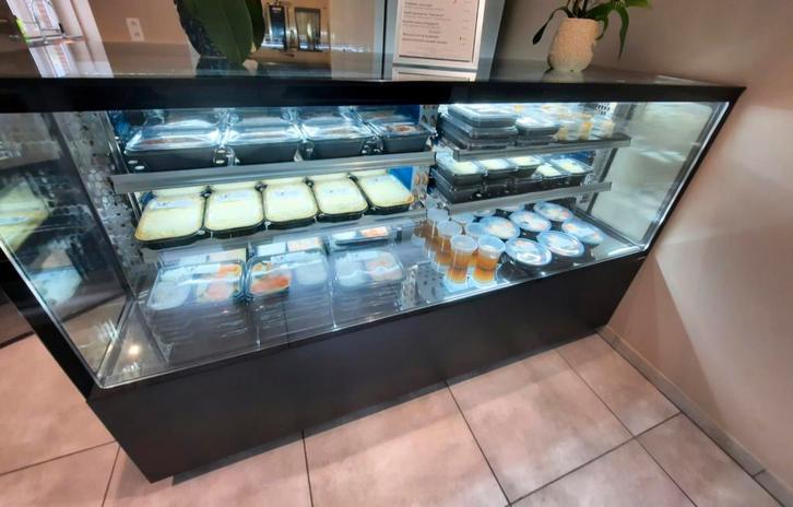 Comptoir Vitrine 2 mètres, Articles professionnels, Horeca | Food, Snacks, Enlèvement
