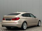BMW 530D Gran Turismo Xenon Camera Pano TV Cruise ElekZetels, Auto's, BMW, Euro 5, Zwart, 2993 cc, Beige