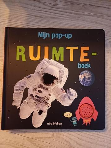 Ruimteboek disponible aux enchères