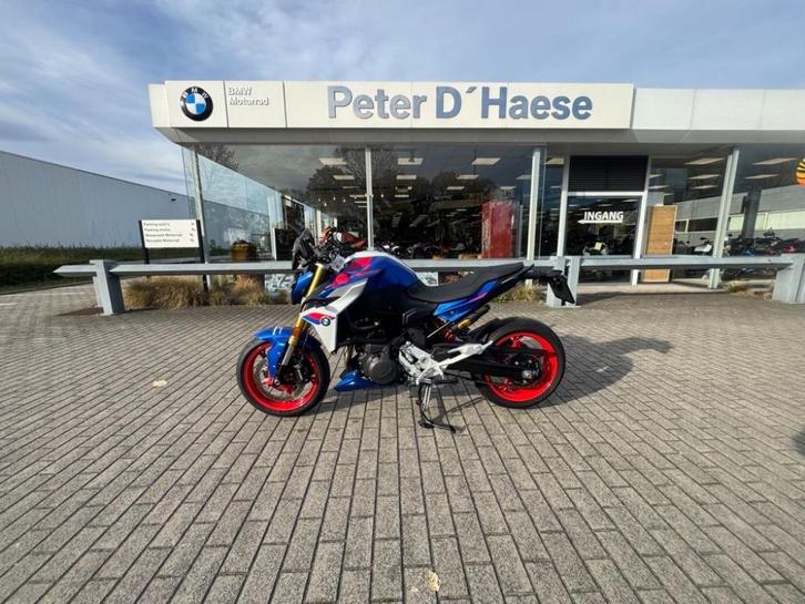 BMW F 900 R, Motoren, Motoren | BMW, Bedrijf, Naked bike, meer dan 35 kW, 2 cilinders, Motorrijbewijs A, ABS, Cruise Control, Electronisch instelbare dempers