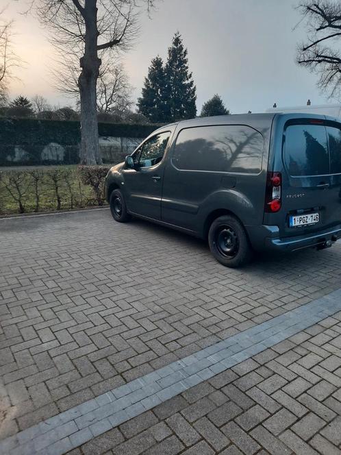 peugeot partner 1.6 BlueHDi L1 Premium Avantage Edition, Auto's, Bestelwagens en Lichte vracht, Particulier, Achteruitrijcamera