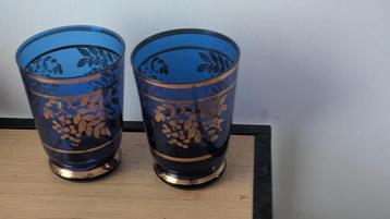 Vintage kobaltblauwe glazen met gouden decoratie (set van 2) beschikbaar voor biedingen