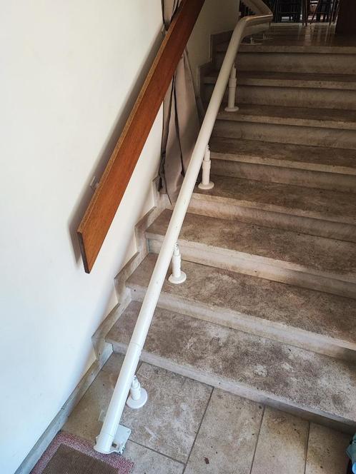 Monte-escalier électrique Otolift – À démonter sur place, Diversen, Trapliften, Gebruikt, Met bocht, Ophalen