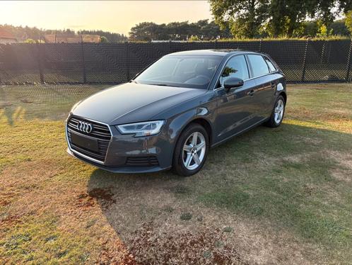 Audi A3 1.6TDI BJ 2019 apple carplay, Auto's, Audi, Particulier, A3, Adaptieve lichten, Airbags, Airconditioning, Android Auto