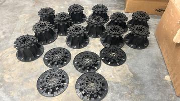 Terrasdrager/tegeldrager beschikbaar voor biedingen