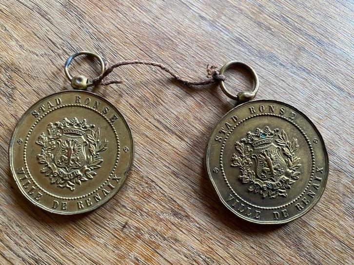 2 Médailles Stad Ronse Ville de Renaix Ecole moyenne de l’ét, Timbres & Monnaies, Pièces & Médailles, Autres matériaux, Envoi