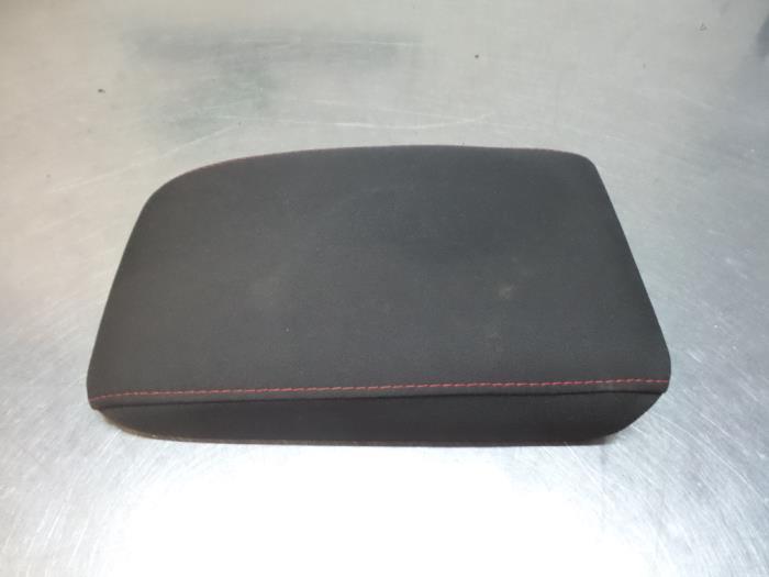 Armleuning van een Volkswagen Golf (Golf 09-), Auto-onderdelen, Interieur en Bekleding, Gebruikt, 3 maanden garantie, Ophalen of Verzenden