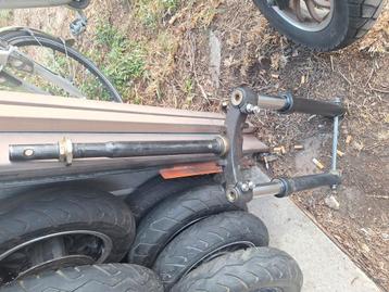 Fourche avant 50cc pour scooter Neco GTS BTC Boatian, Enlèvement ou Envoi, Carburateur