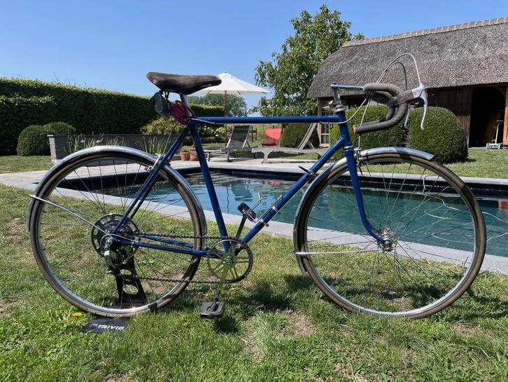 retro koersfiets met leuke accessoires, Fietsen en Brommers, Fietsen | Racefietsen, Gebruikt, Overige merken, Minder dan 10 versnellingen