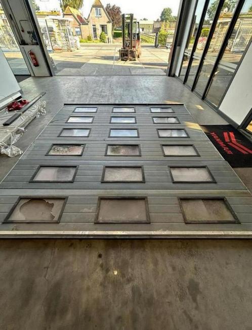 Handbediende overheaddeur garagedeur deuren, Diversen, Brommobielen en Scootmobielen, Ophalen of Verzenden