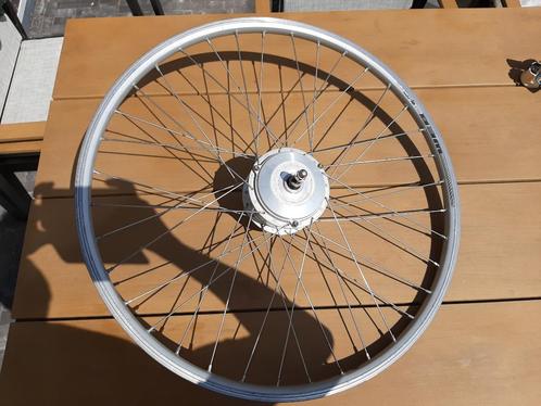 Sanyo voorwielmotor in 28 inch Rodi WEB velg – werkend – RVS, Fietsen en Brommers, Fietsonderdelen, Gebruikt, Algemeen, Wiel, Ophalen of Verzenden