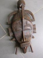 SENUFO Afrikaans Vogelmasker met calao (neushoornvogel) -, Ophalen