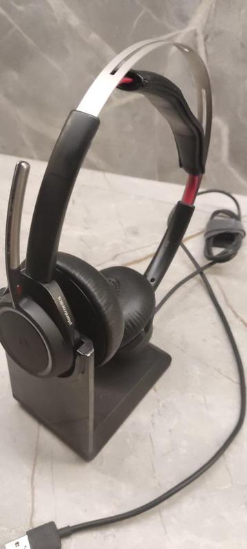 Plantronics voyager focus  beschikbaar voor biedingen