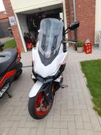 Kymco xcitimg vs 400i wit rood, Motoren, Motoren | Honda, Particulier