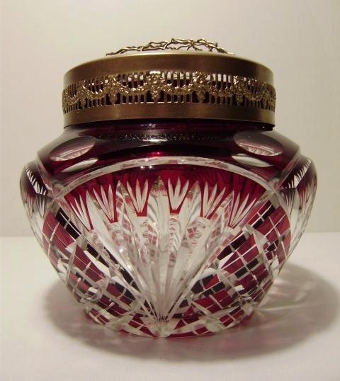 PIQUE-FLEUR in bordeaux & helder geslepen kristal, Huis en Inrichting, Woonaccessoires | Vazen, Nieuw, Rood, Minder dan 50 cm