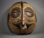 Masque Luba de 36 cm de haut, Enlèvement