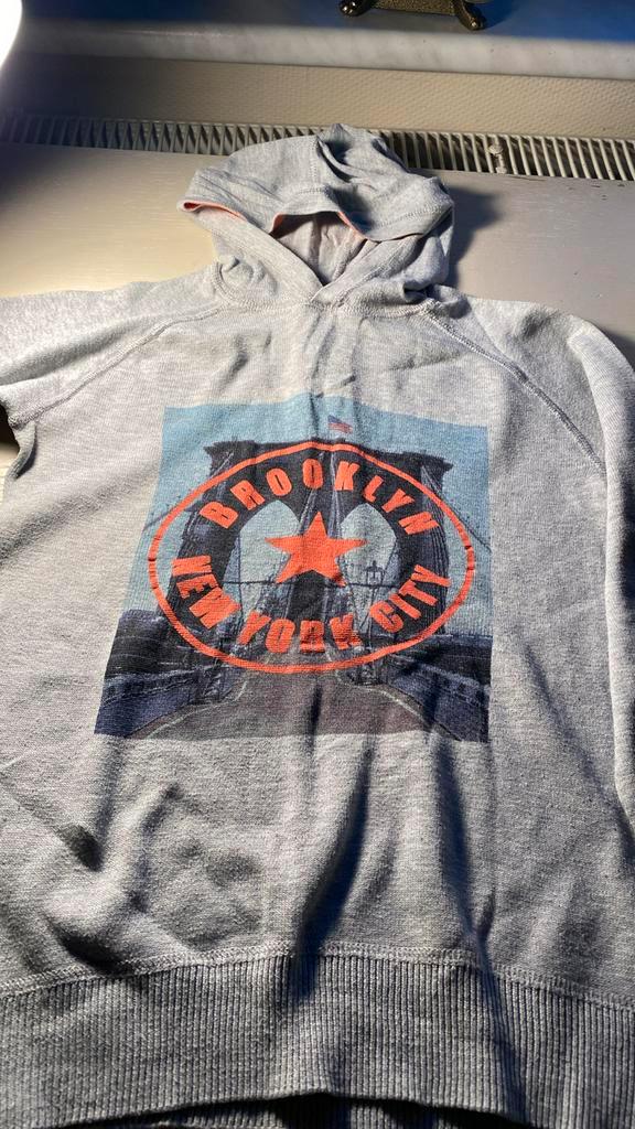zomer-hoodie jongens maat 146-152, Kinderen en Baby's, Kinderkleding | Maat 146, Zo goed als nieuw, Jongen, Trui of Vest, Ophalen of Verzenden