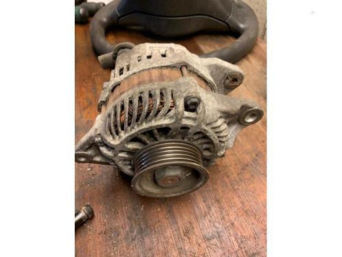 Dynamo van een Mitsubishi Colt, Auto-onderdelen, Motor en Toebehoren, Mitsubishi, Gebruikt, 3 maanden garantie, Ophalen of Verzenden