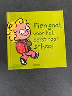 Fien gaat Voor het eerst naar school boekje, Zo goed als nieuw, Ophalen