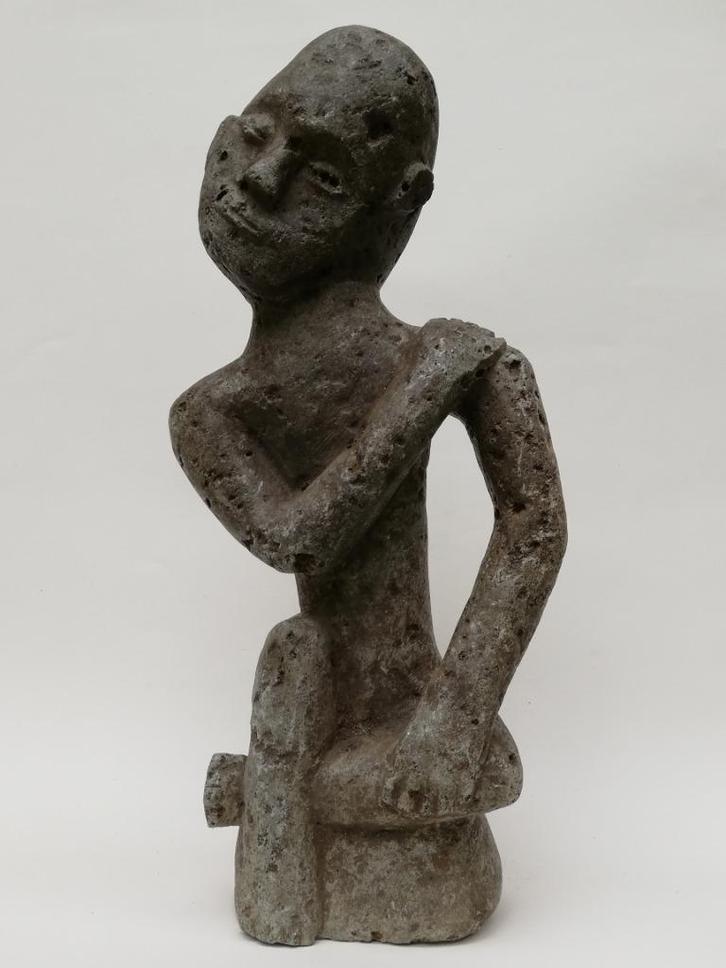 Mooi groot grafbeeld in steen - Congo - Afrika - 20ste Eeuw, Antiek en Kunst, Curiosa en Brocante, Ophalen