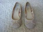 Suède Ballerina's Pearlz, Vêtements | Femmes, Chaussures, Enlèvement ou Envoi, Beige, Comme neuf, Pearlz