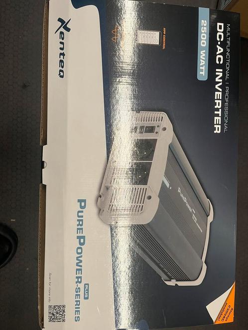 Inverter Xenteq 2500 watt, Audio, Tv en Foto, Beamers, Zo goed als nieuw, Overige technologie, Ophalen
