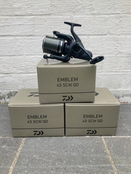 Daiwa Emblem 45 SCW QD, Watersport en Boten, Hengelsport | Karpervissen, Nieuw, Ophalen of Verzenden