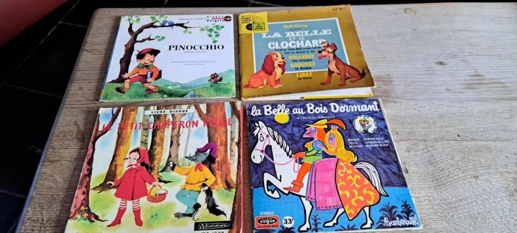 Livres-Disques pour enfants  (vintage) : lot de 4 livrets, Cd's en Dvd's, Vinyl Singles, Ophalen of Verzenden
