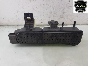 FILTRE A CHARBON Peugeot 2008 (UD / UK / UR / US / UX), Utilisé, Peugeot