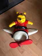 Winnie de pooh stene vliegtuig met roterende schroef, Ophalen, Winnie de Poeh of vrienden, Zo goed als nieuw, Beeldje of Figuurtje