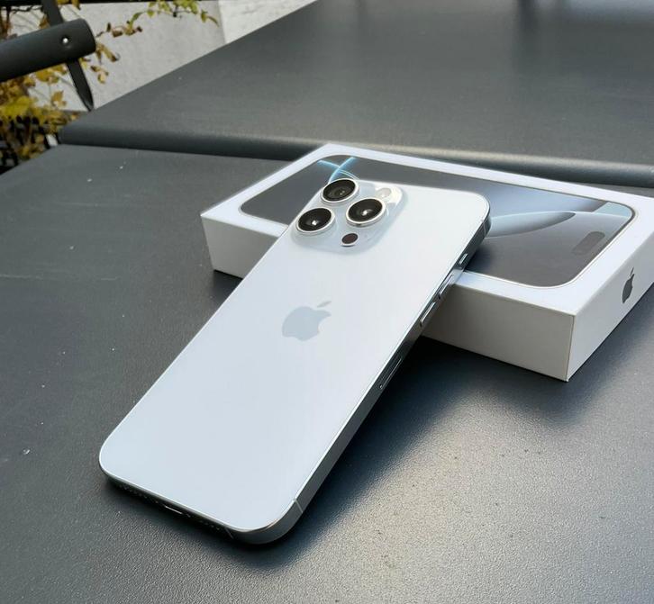 iPhone 16 Pro Max 256 GB blanc - comme neuf !, Telecommunicatie, Mobiele telefoons | Apple iPhone, Zo goed als nieuw, 256 GB, Zonder abonnement