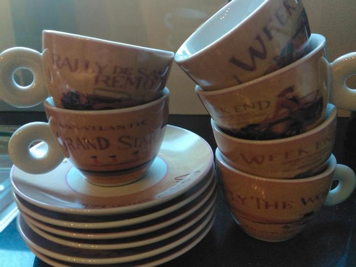 Koffieservies (12 stuks), Huis en Inrichting, Keuken | Servies, Zo goed als nieuw, Ophalen of Verzenden