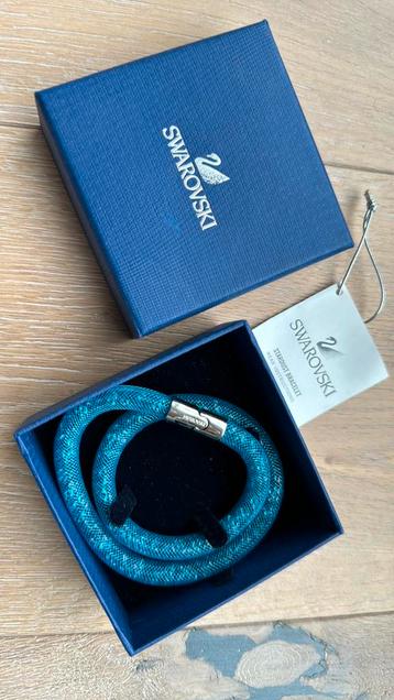 Mooi cadeau: Swarovski Stardust armband M gloednieuw, beschikbaar voor biedingen