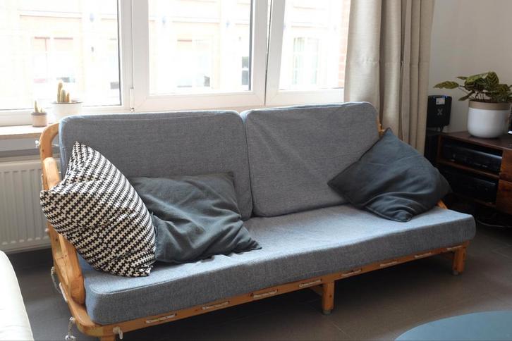 Houten lage design zetel, Huis en Inrichting, Zetels | Zetels en Chaises Longues, Zo goed als nieuw, Tweepersoons, 150 tot 200 cm