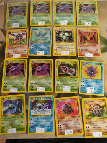Pokémon fossiel Fossil engels  beschikbaar voor biedingen