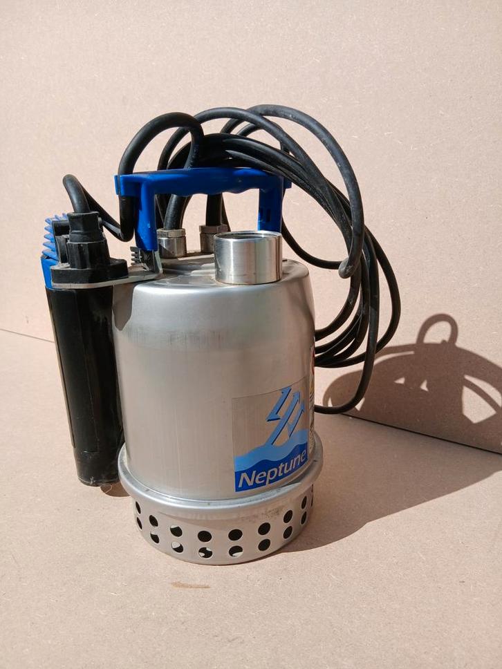 Pompe vide cave NEPTUNE Best One, Jardin & Terrasse, Pompes à eau, Comme neuf, Enlèvement ou Envoi