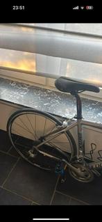 Eddy merckx, Fietsen en Brommers, Ophalen