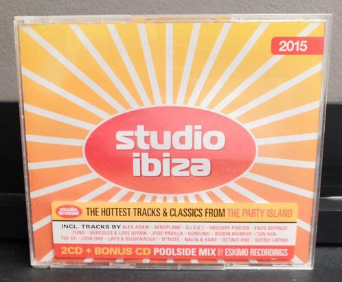 "Studio Ibiza 2015", 3 x CD Compilation, 1 CD Mixte (3 CD's), CD & DVD, CD | Autres CD, Comme neuf, Coffret, Enlèvement ou Envoi