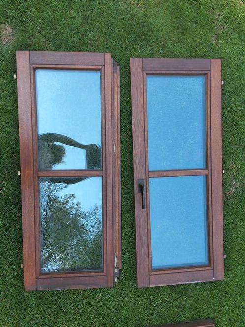 Meranti Dubbel draairaam 98x122 cm, Doe-het-zelf en Bouw, Glas en Ramen, Zo goed als nieuw, Ophalen