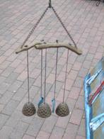 carillon a vent en bronze 3 pommes de pin sur branche ., Jardin & Terrasse, Autres types, Autres matériaux, Enlèvement ou Envoi