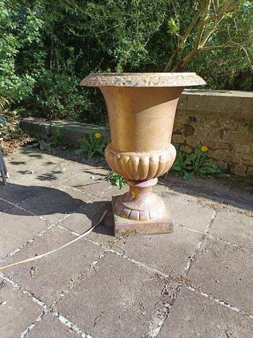 VASE MEDICIS DE JARDIN FONTE 19IEME, Enlèvement