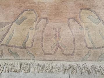 Handgeknoopt wollen tapijt  beschikbaar voor biedingen