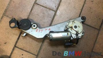 Achter ruitenwissermotor BMW E34 67631391801 beschikbaar voor biedingen