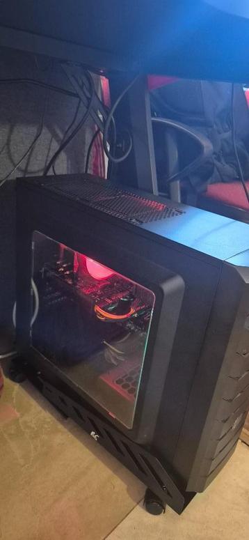 Gaming PC  beschikbaar voor biedingen